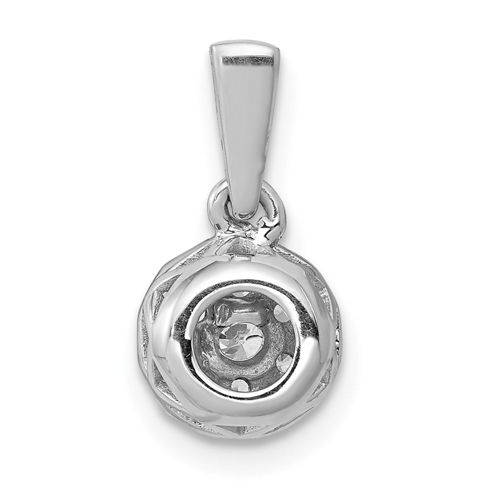 14kw 1/4ct Lab Grown Diamond VS/SI+ G+ Comp Circle Cluster Pendant