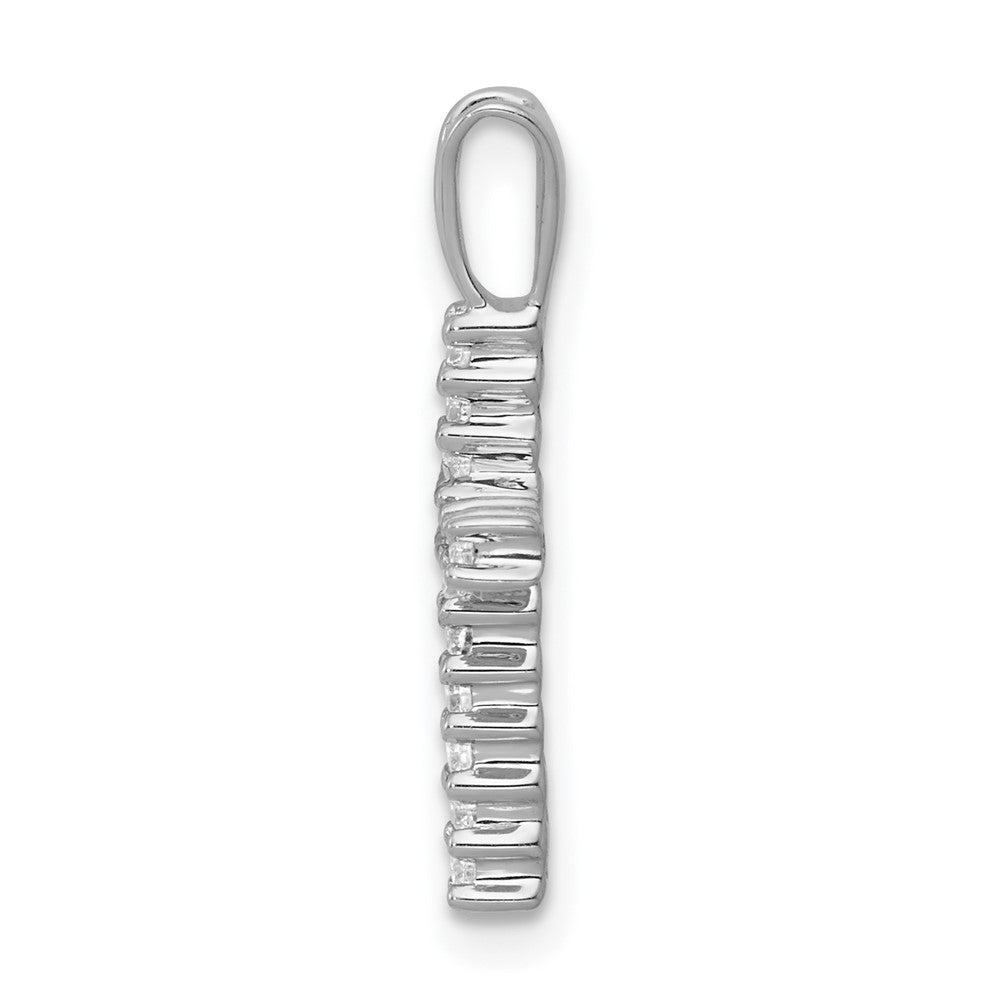14kw 1/6ct Lab Grown Diamond VS/SI+ G+ Comp Cross Pendant