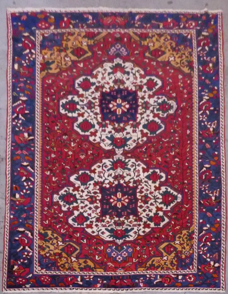 Persian Bakhtiar Rug 9'11" x 6'11"