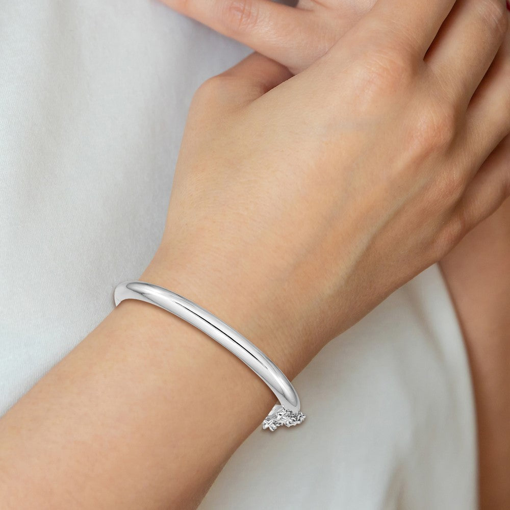 S Silver RH-pltd 4mm Polished 42mm Inside Diameter w/ Safety Hinged Bangle