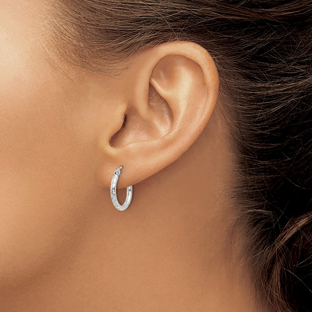 Sterling Silver 2mm Diamond Cut Hoop Earrings