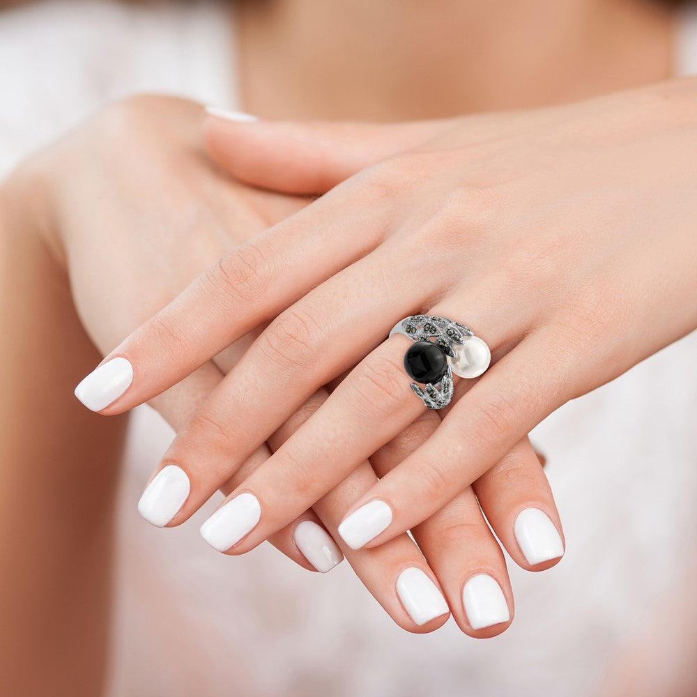 Sterling Silver RH Marcasite Black and White Imitation Pearl Ring