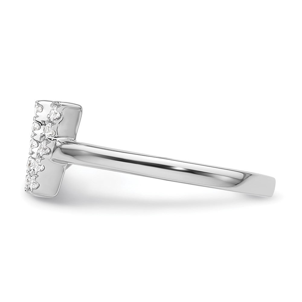 14kw 1/6 ct Lab Grown Dia VS/SI+ G+ Comp Initial V Adjustable Ring