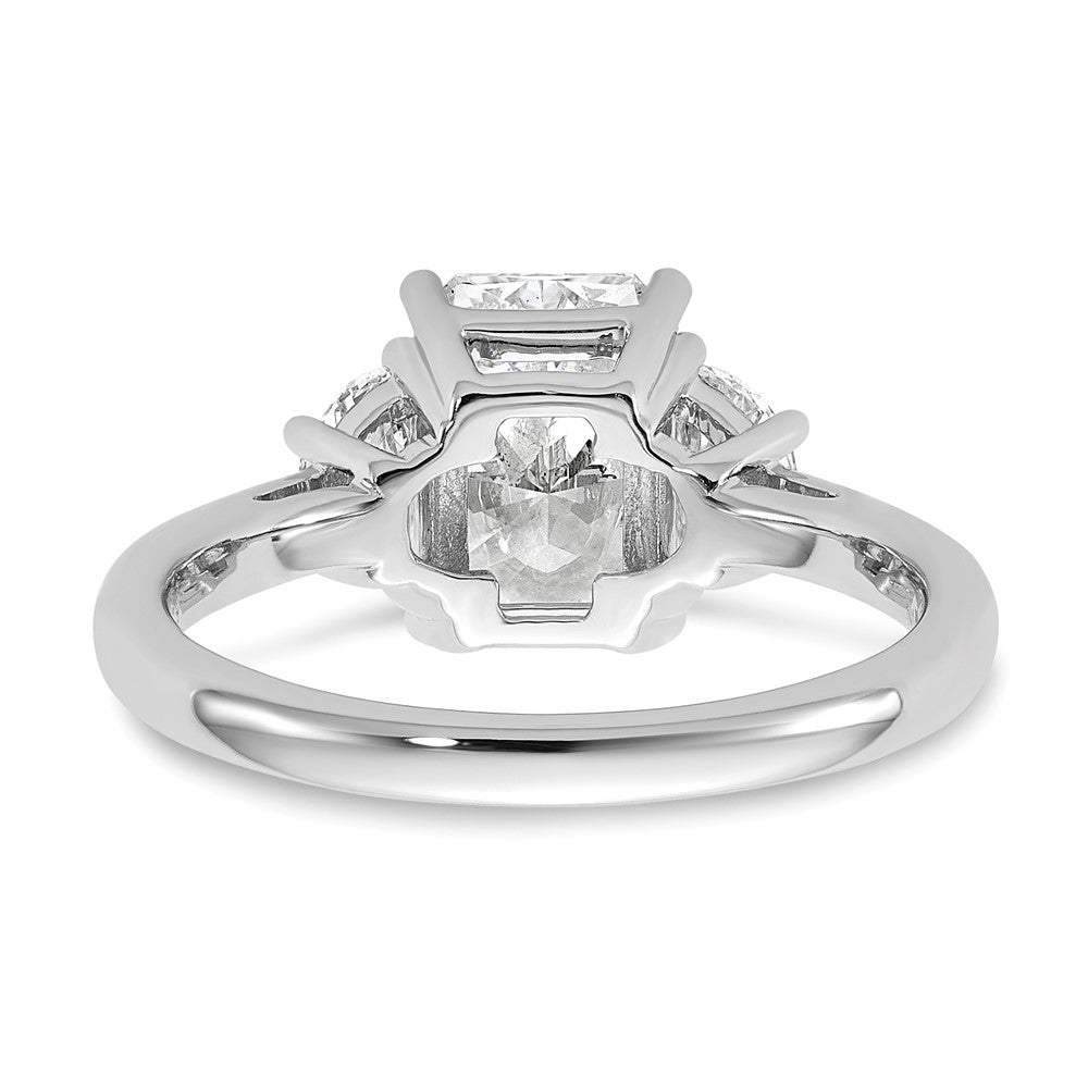 14kw 1/2ct Lab Grown Diamond VS+ F+ 1/2 Moon 2ct Radiant Semi Eng Ring