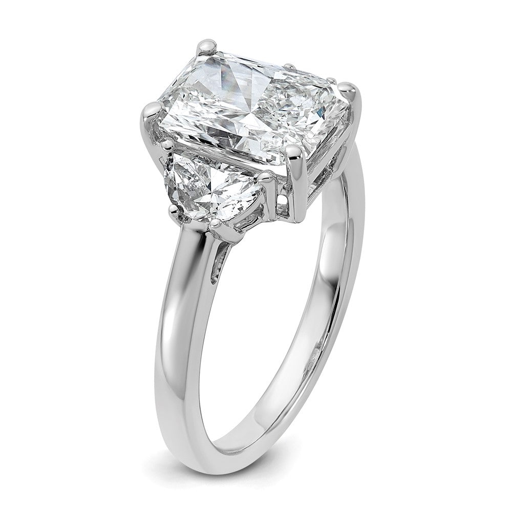 14kw 3 1/8ct Cert Lab Grown Dia VS+ F+ Radiant&1/2 Moon Comp Eng Ring