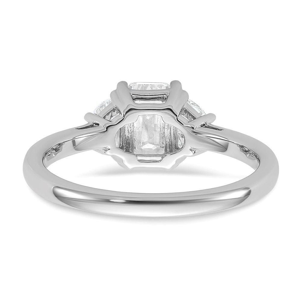 14kw 1 3/8ct Cert Lab Grown Dia VS+ F+ Emerald & 1/2 Moon 3 Stone Eng Ring