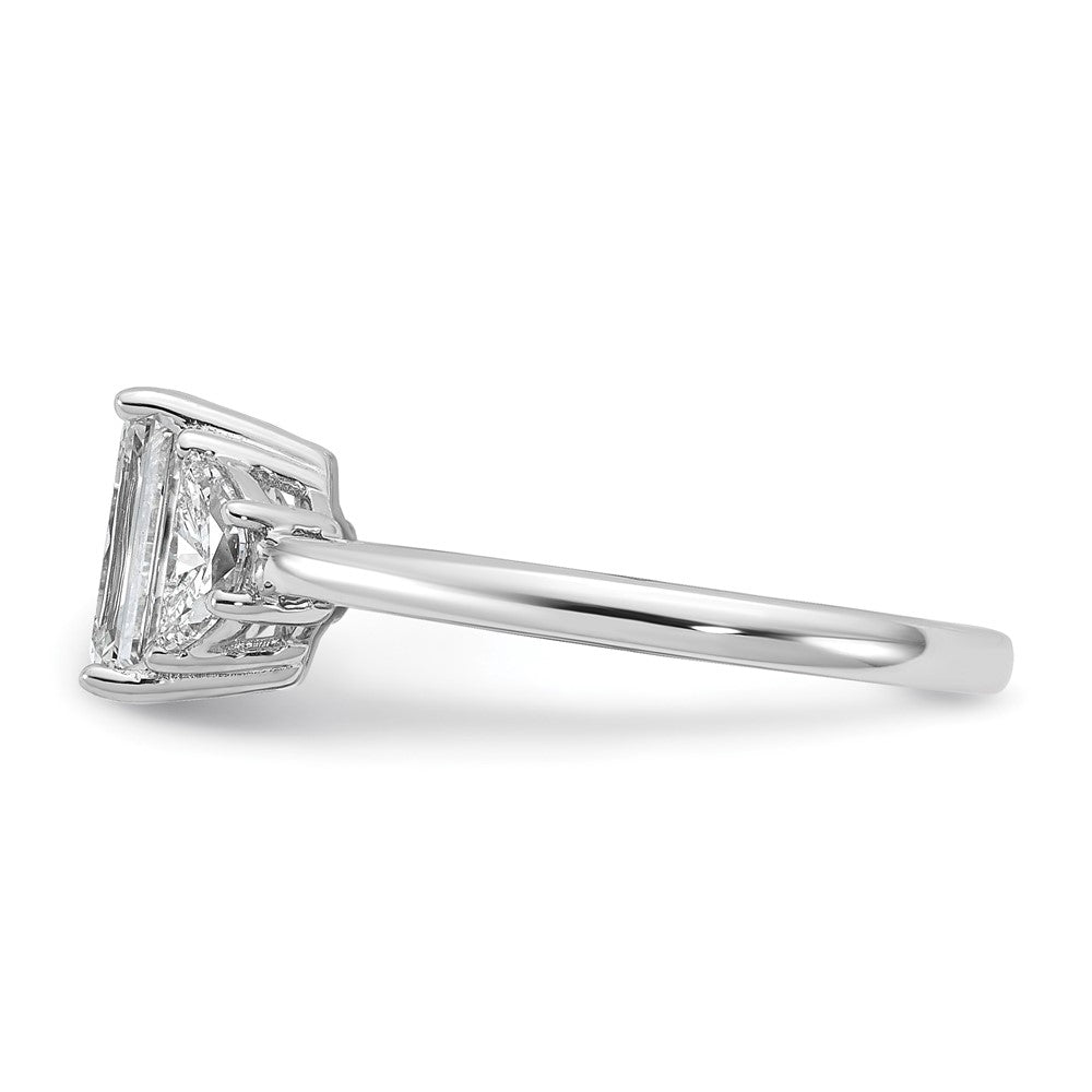 14kw 1/2ct Lab Grown Dia VS+ F+ Semi Emerald & 1/2 Moon 3 Stone Eng Ring