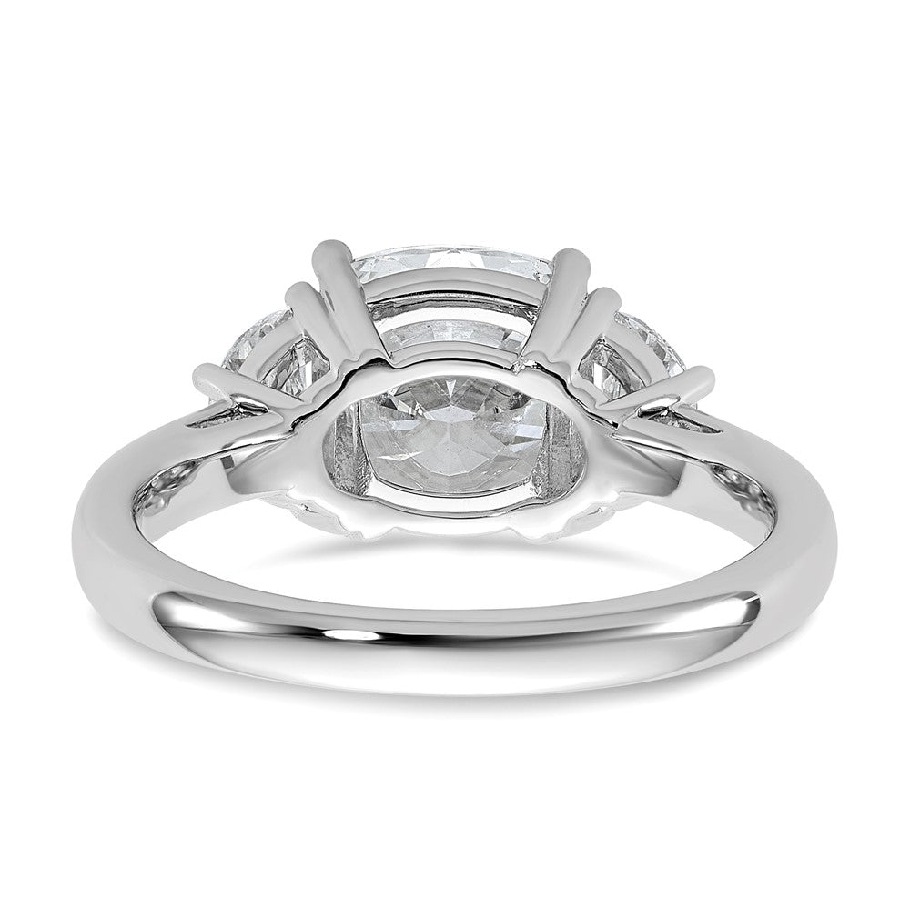 14kw 3 1/8ct Cert Lab Grown Dia VS+ F+ Comp Cushion&Half Moon Eng Ring