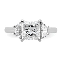 14kw 2 1/2ct Cert Lab Grown Dia VS+ F+ Princess&1/2 Moon Comp Eng Ring