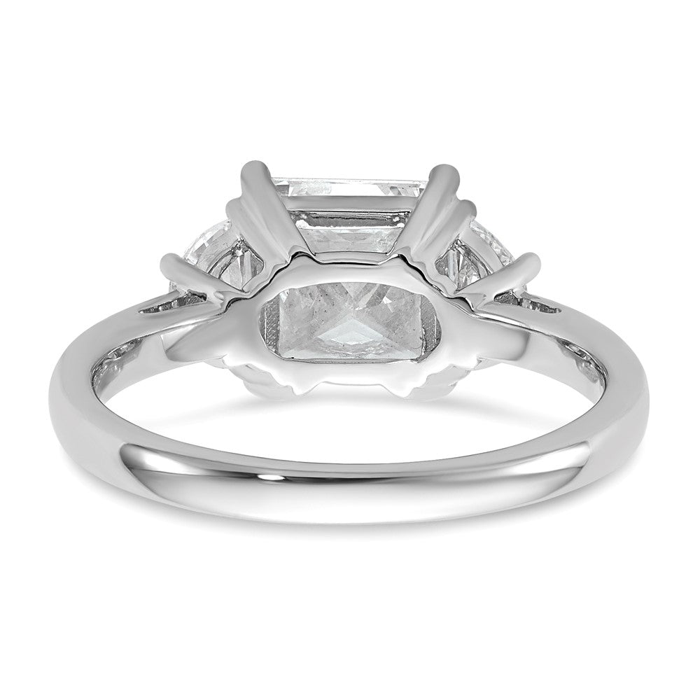 14kw 2 1/2ct Cert Lab Grown Dia VS+ F+ Princess&1/2 Moon Comp Eng Ring