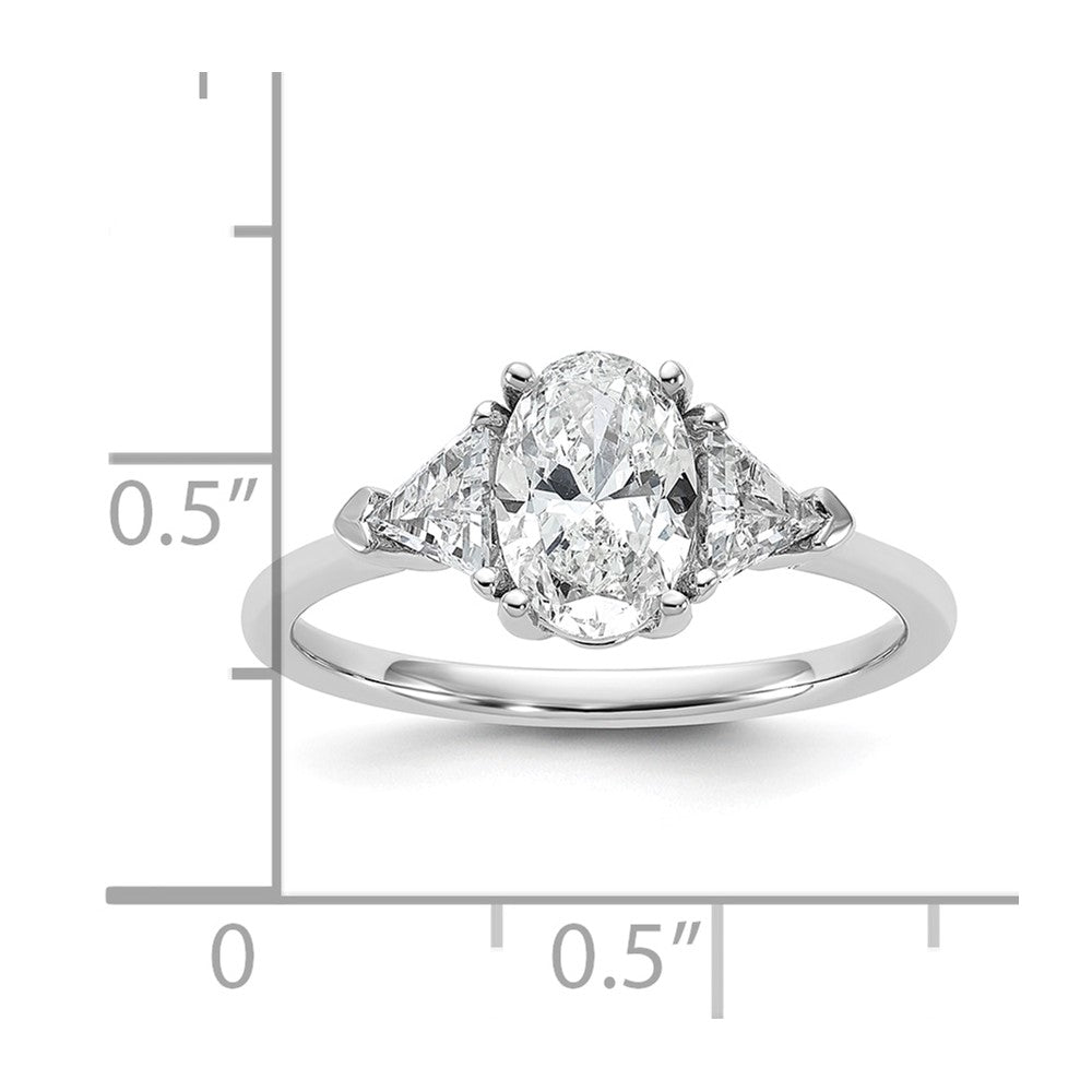 14kw 1 1/2ct Cert Lab Grown Dia VS+ F+ Comp Oval&Trillion 3 Stone Eng Ring