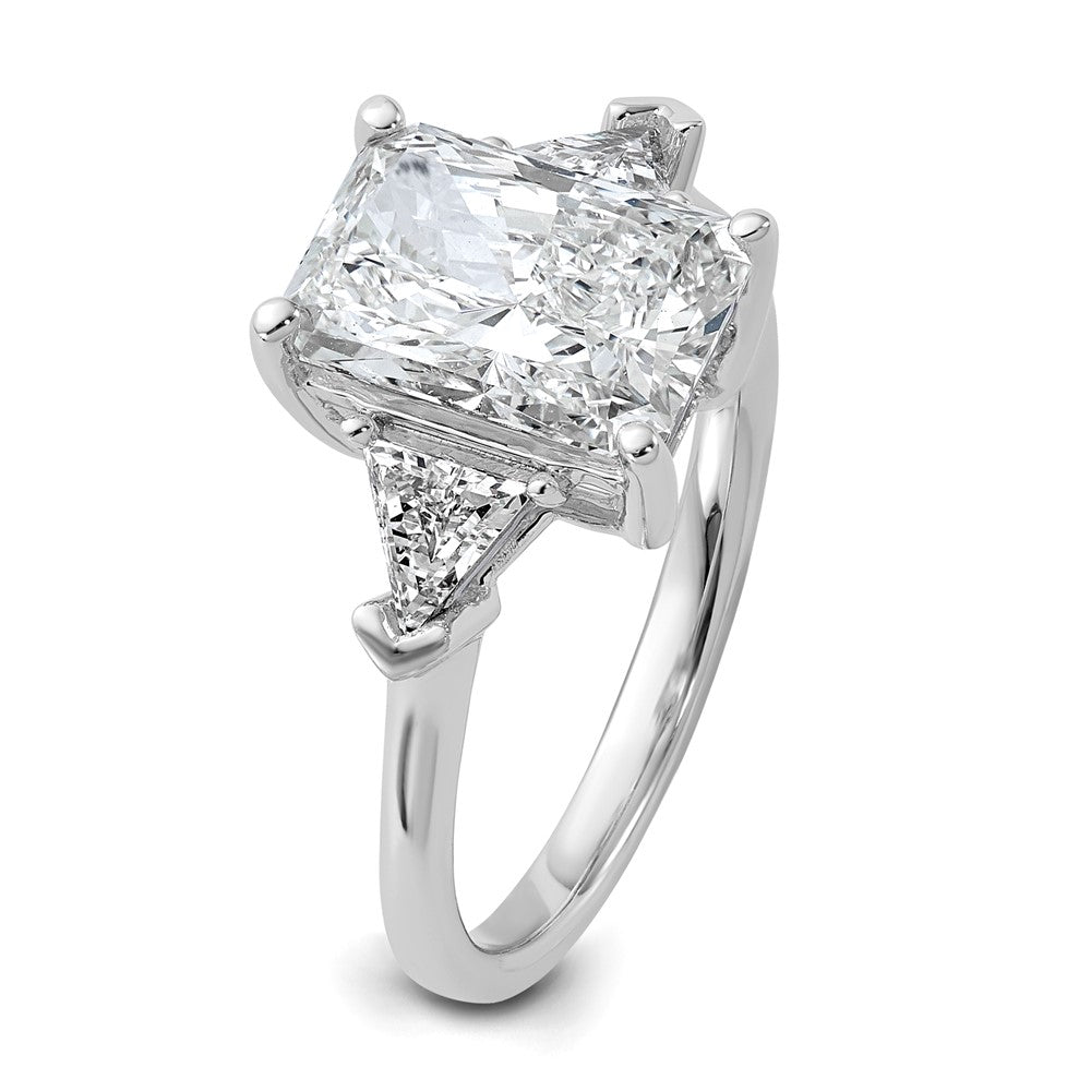 14kw 5/8ct Lab Grown Dia VS/SI+ G+ Triangle 2 1/2ct Radiant Semi Eng Ring