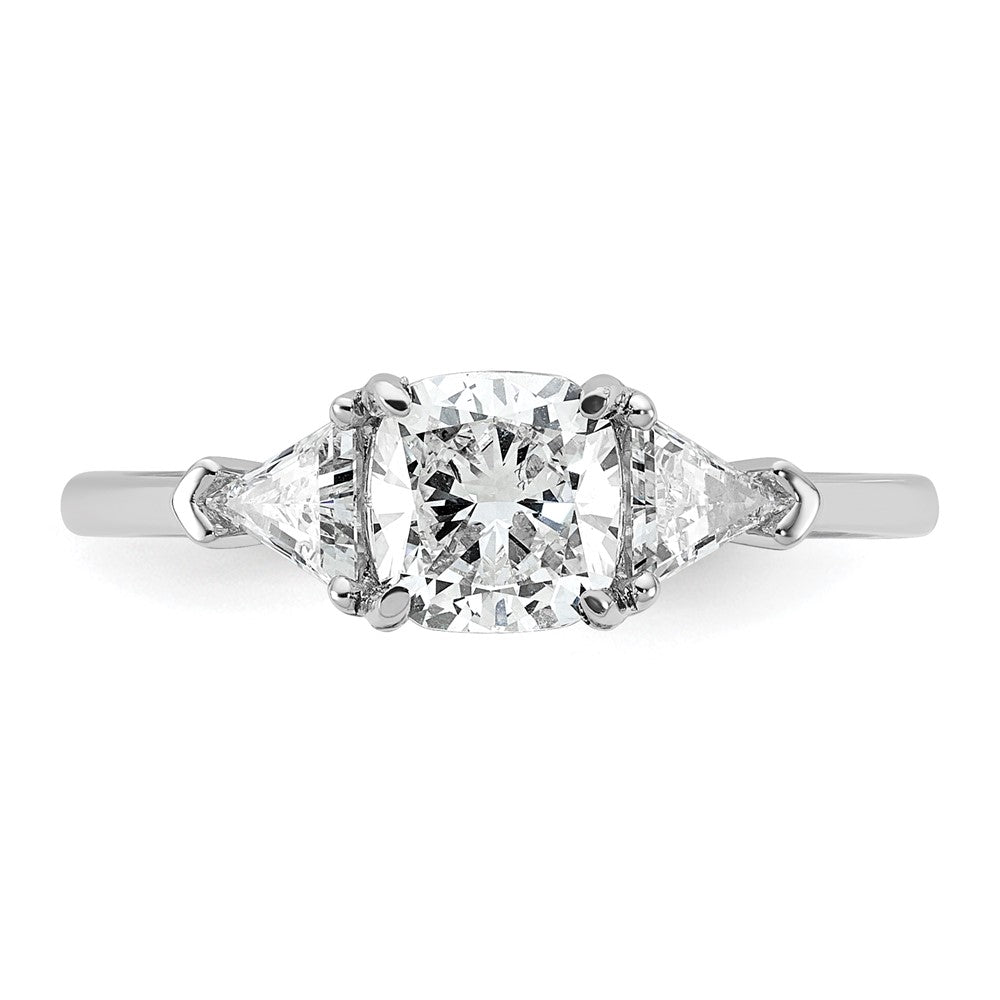 14kw 1 1/2ct Cert Lab Grown Dia VS+ F+ Cushion&Triangle Comp Eng Ring