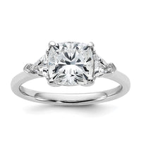 14kw 2 1/2ct Cert Lab Grown Dia VS+ F+ Cushion&Triangle Comp Eng Ring
