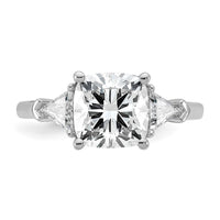 14kw 5/8ct Lab Grown Dia VS+ F+ Triangle 2 1/2ct Cushion Semi Eng Ring