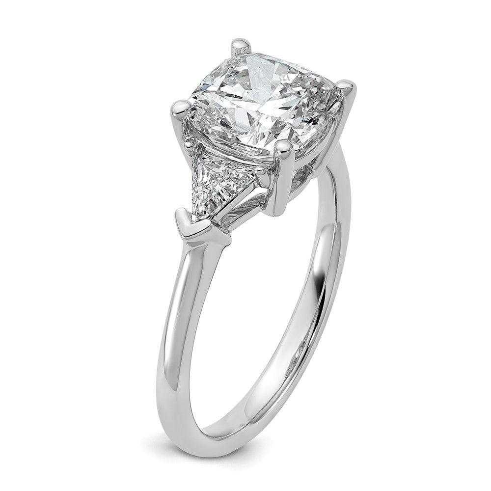 14kw 5/8ct Lab Grown Dia VS+ F+ Triangle 2 1/2ct Cushion Semi Eng Ring