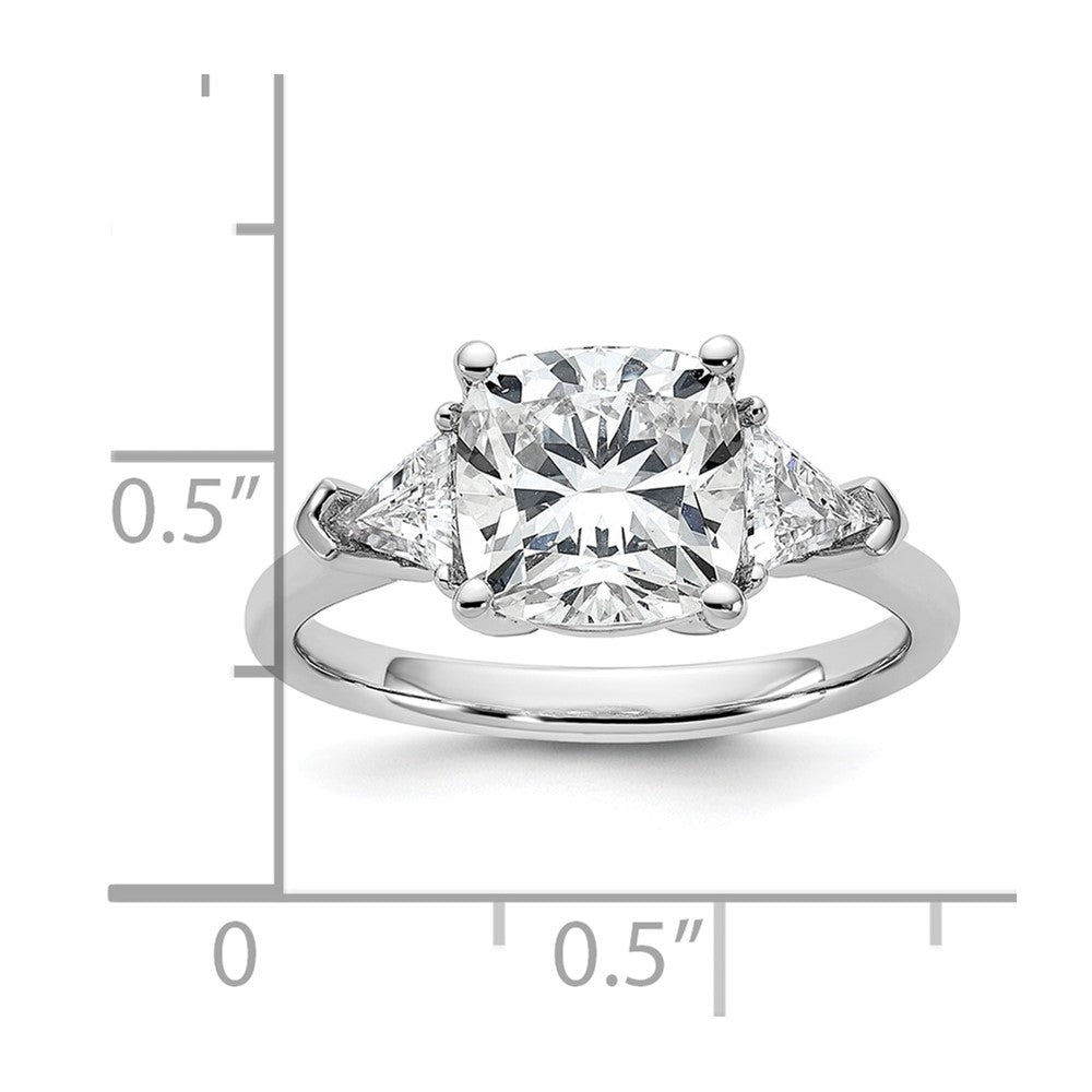 14kw 5/8ct Lab Grown Dia VS+ F+ Triangle 2 1/2ct Cushion Semi Eng Ring