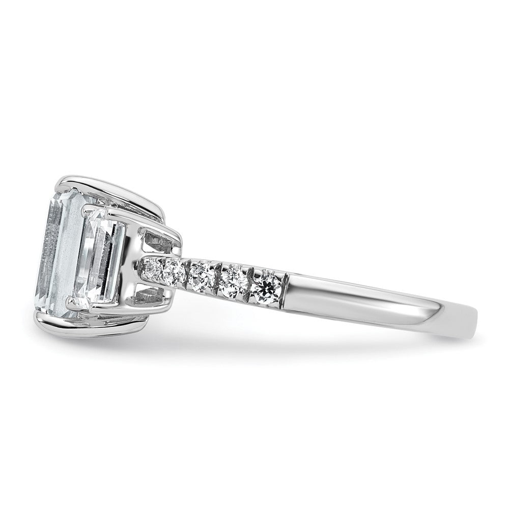 14kw 3 3/8ct Lab Grown DIA VS/SI+ G+ Emerald Cert. Comp 3 Stone Eng Ring