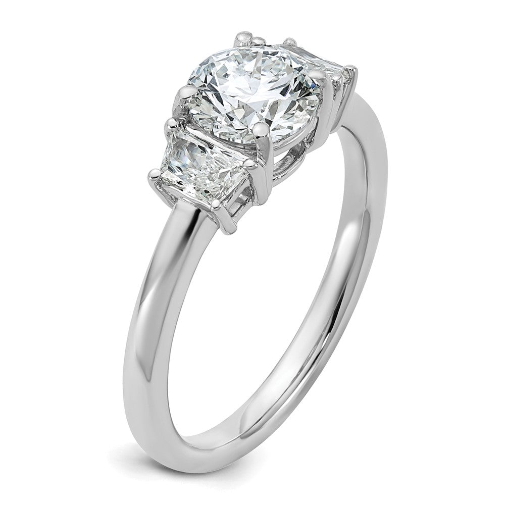 14kw 1 3/8ct Cert Lab Grown Dia VS+ F+ Trapezoid/Round Comp Eng Ring