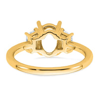14k 1/2ct Lab Grown Dia VS+ F+ Trapezoid 1 1/2ct Oval Semi 3 Stone Eng Ring