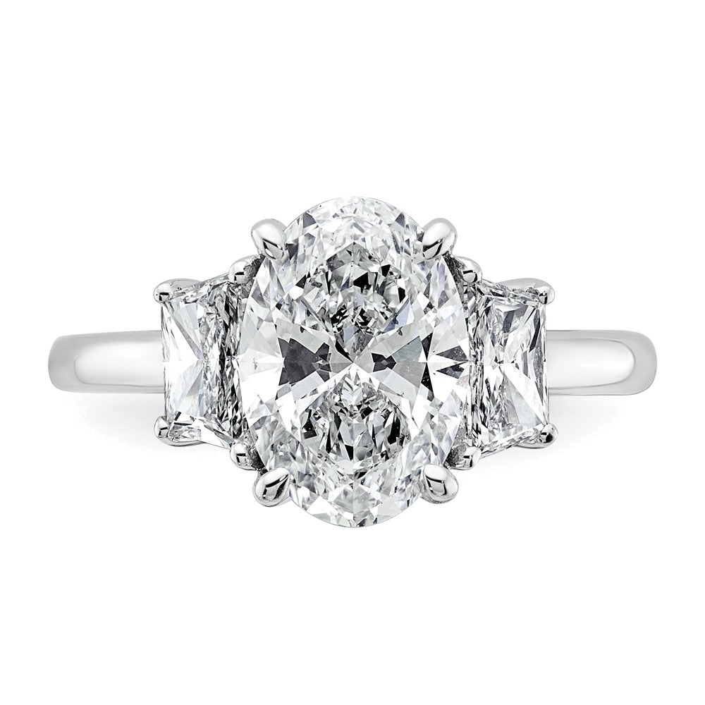 14kw 3 1/3ct Cert Lab Grown Dia VS+ F+ Oval/Trapezoid Comp 3 Stone Eng Ring
