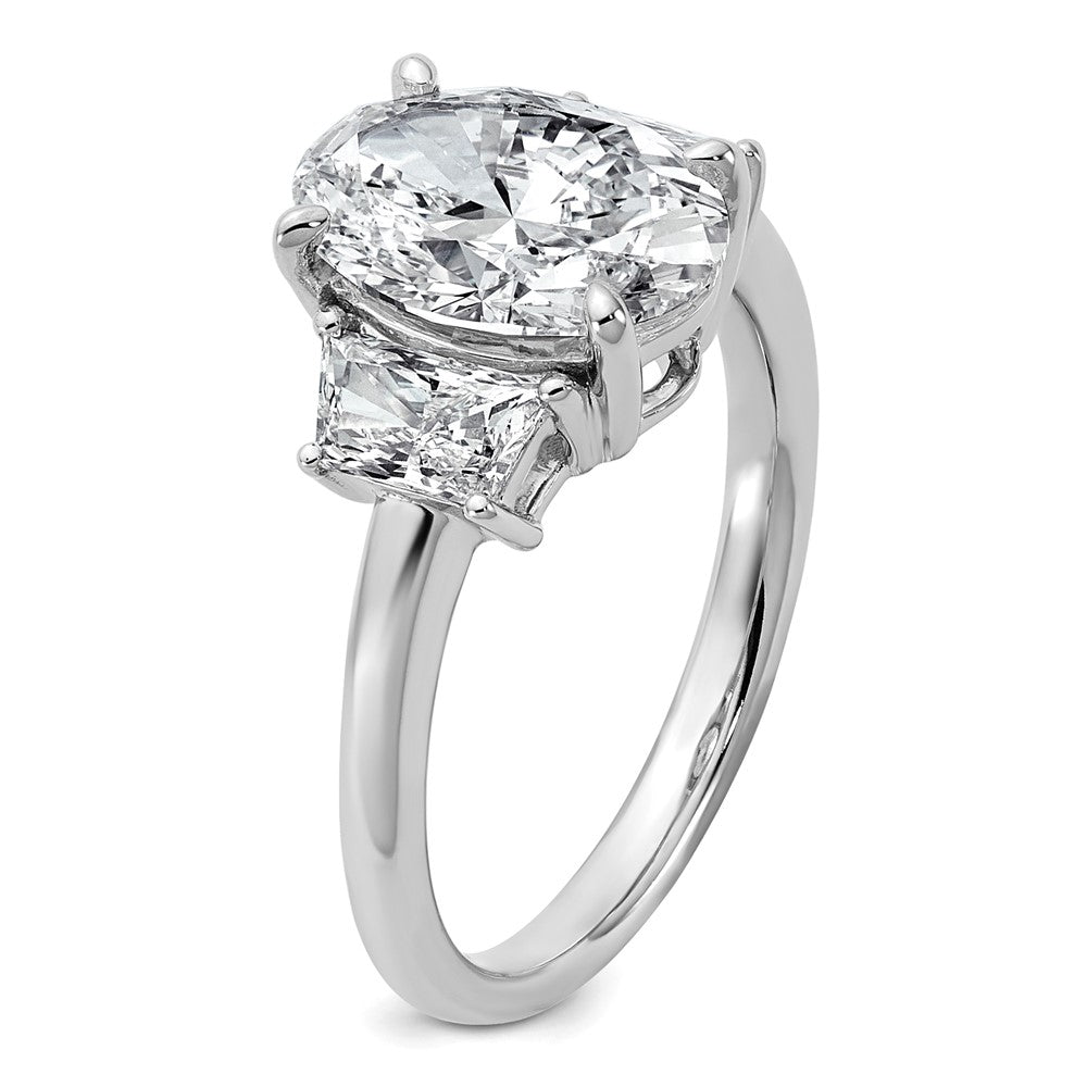 14kw 3 1/3ct Cert Lab Grown Dia VS+ F+ Oval/Trapezoid Comp 3 Stone Eng Ring