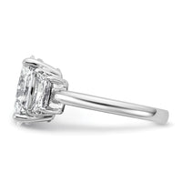14kw 4ct Cert Lab Grown Dia VS+ F+ Oval/Trapezoid Comp 3 Stone Eng Ring