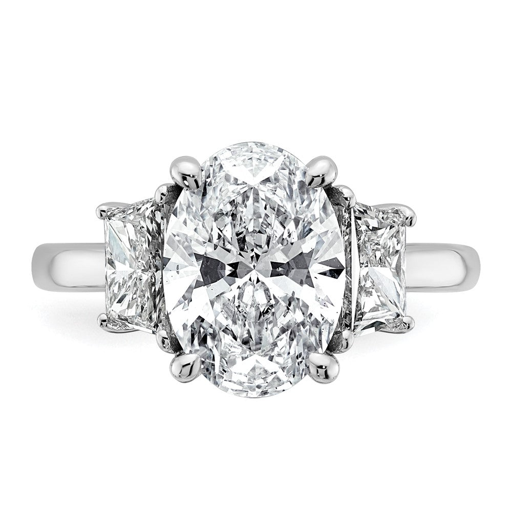 14kw 4ct Cert Lab Grown Dia VS+ F+ Oval/Trapezoid Comp 3 Stone Eng Ring