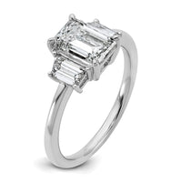14kw 2ct Cert Lab Grown Diamond VS+ F+ Emerald&Trapezoid Eng Ring