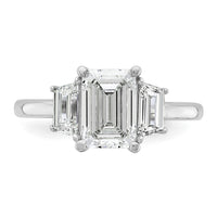 14kw 2 3/4ct Cert Lab Grown Diamond VS+ F+ Emerald&Trapezoid Eng Ring