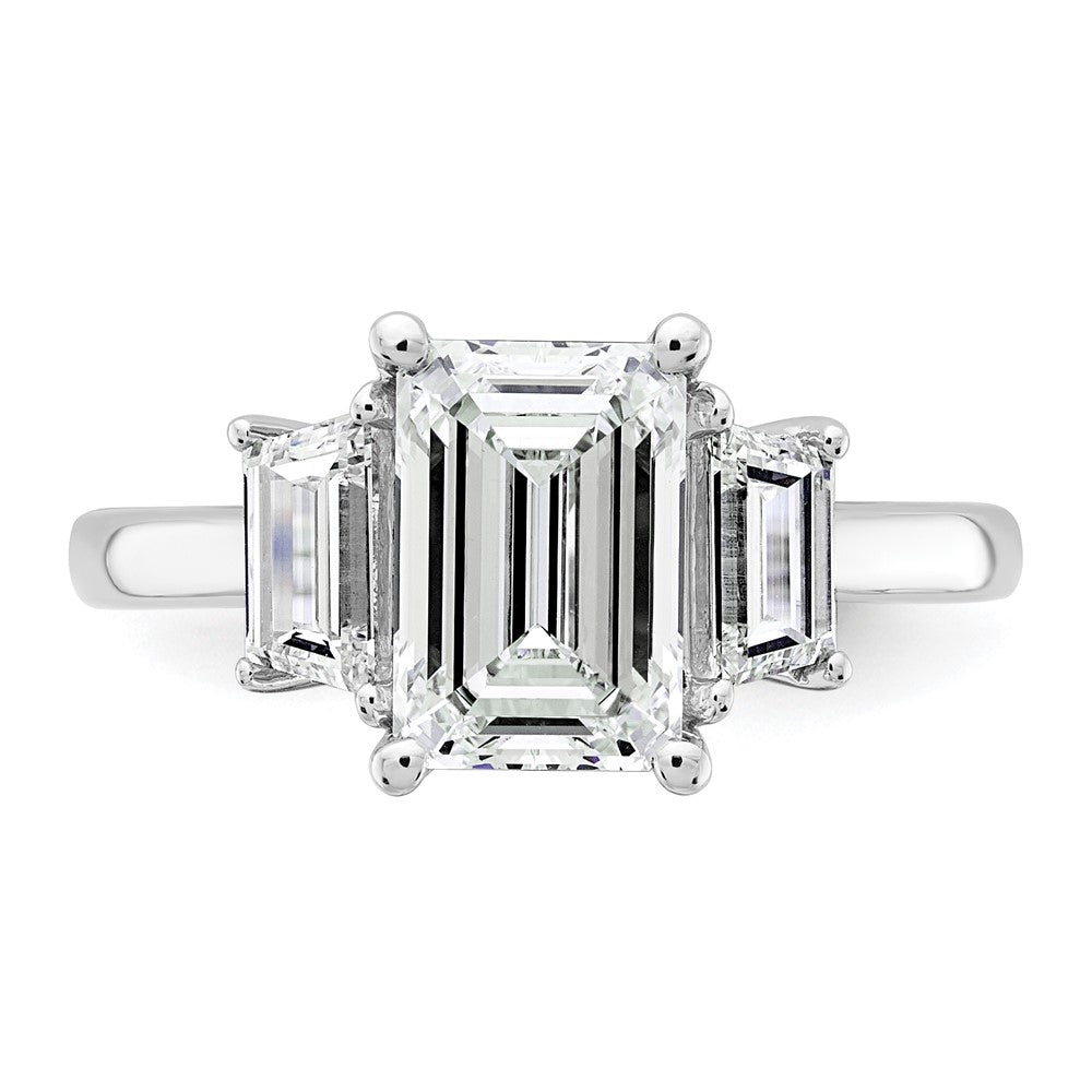 14kw 3 1/3ct Cert Lab Grown Diamond VS+ F+ Emerald&Trapezoid Eng Ring