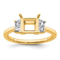 14k 1/2ct Lab Grown Dia VS+ F+ Trapezoid 1 1/2ct Princess Semi Eng Ring