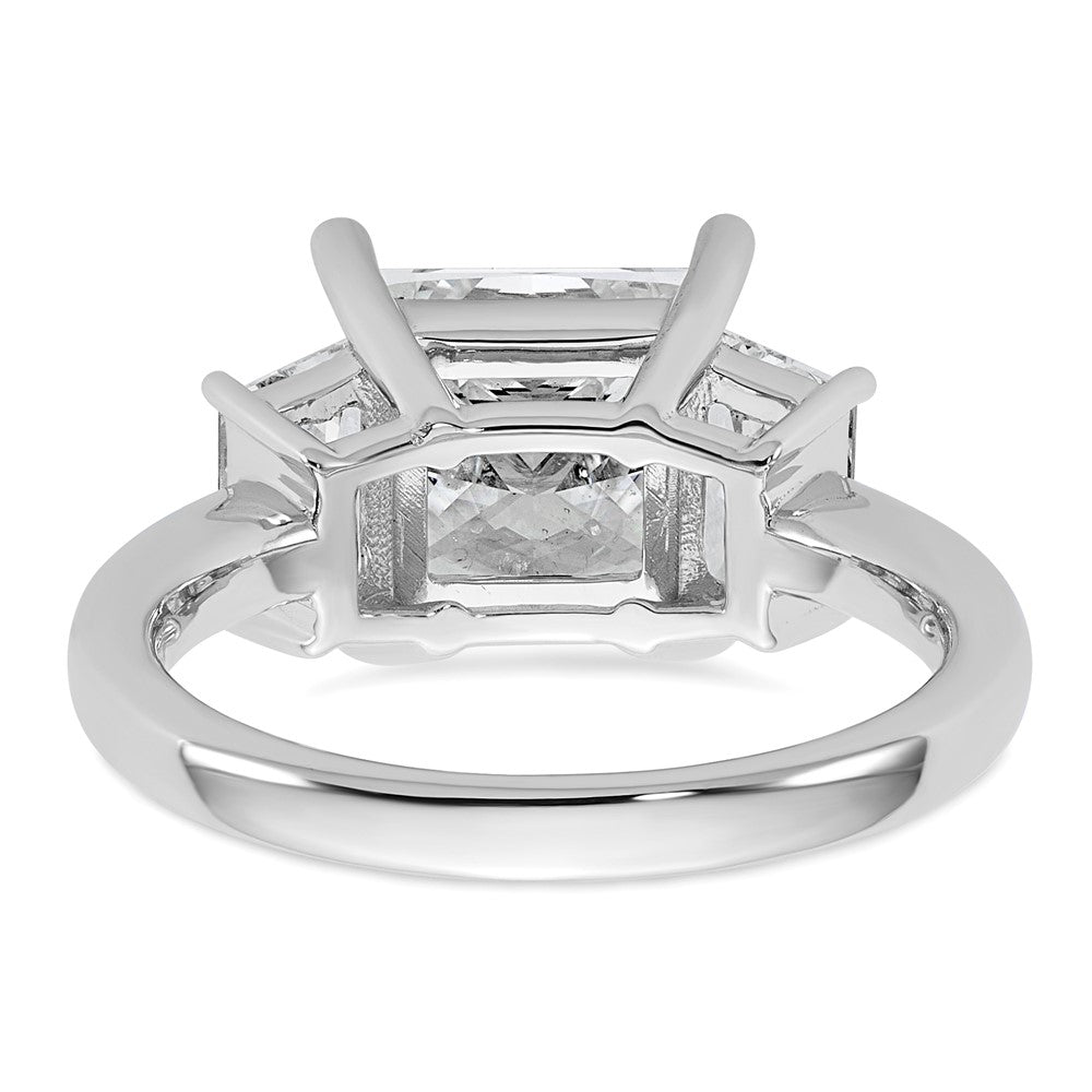 14kw 4ct Cert Lab Grown Dia VS+ F+ Princess&Trapezoid Comp Eng Ring