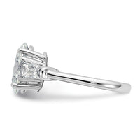 14kw 3 1/5ct Cert Lab Grown Dia VS+ F+ Oval/Baguette Comp 3 Stone Eng Ring