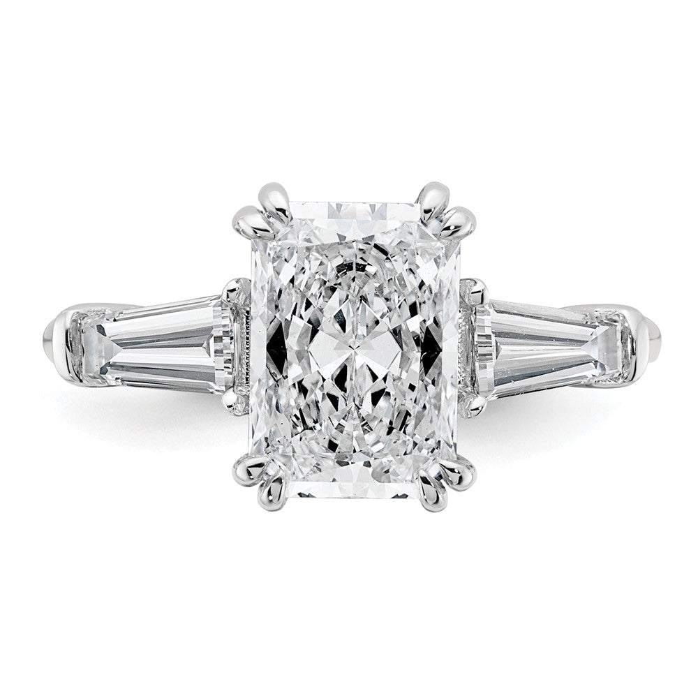 14kw 3 1/5ct Cert Lab Grown Dia VS+ F+ Radiant w/ Baguette Comp Eng Ring