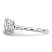 14kw 1 1/2ct Cert Lab Grown Dia VS+ F+ Emerald&Tapered Baguette Eng Ring