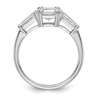 14kw 2 1/5ct Cert Lab Grown Dia VS+ F+ Emerald&Tapered Baguette Eng Ring