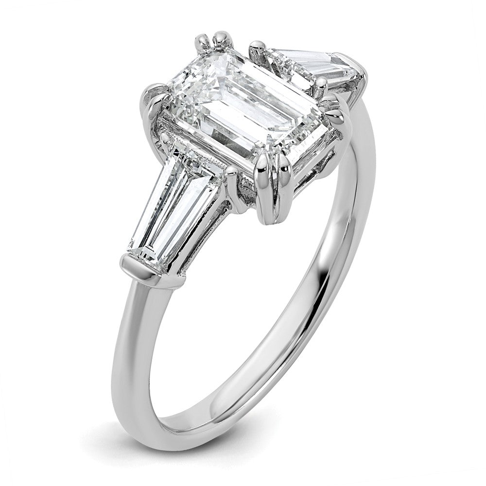 14kw 2 1/5ct Cert Lab Grown Dia VS+ F+ Emerald&Tapered Baguette Eng Ring