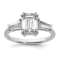 14kw 2 1/5ct Cert Lab Grown Dia VS+ F+ Emerald&Tapered Baguette Eng Ring