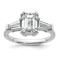 14kw 1 3/4ct Cert Lab Grown Dia VS+ F+ Emerald&Tapered Baguette Eng Ring