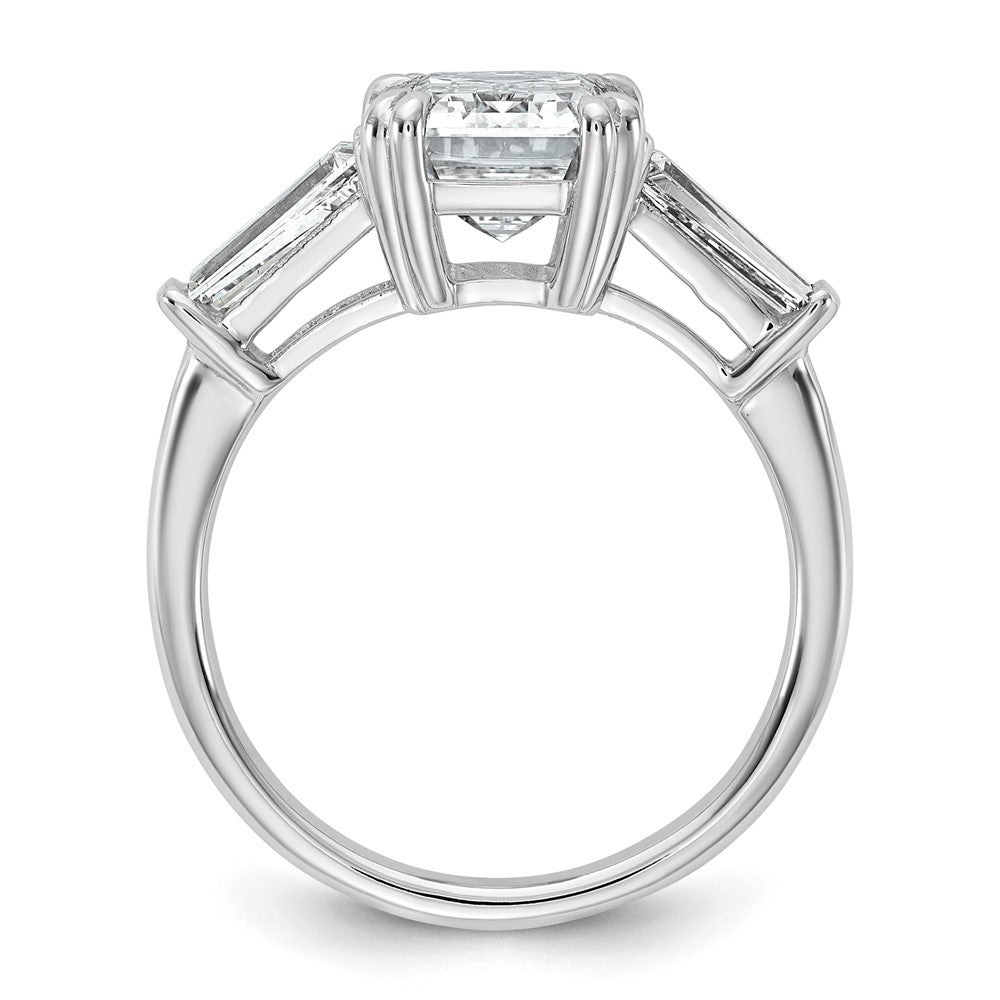 14kw 3 3/4ct Cert Lab Grown Dia VS+ F+ Emerald&Tapered Baguette Eng Ring