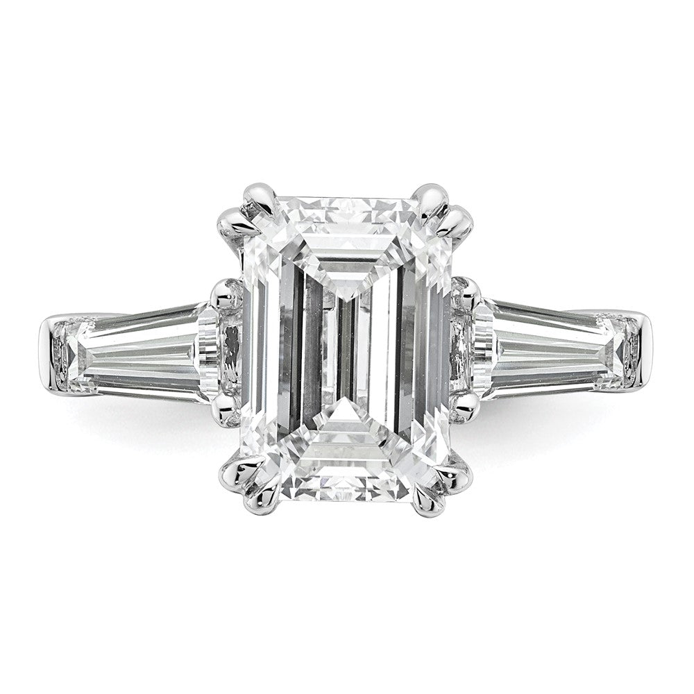 14kw 3 3/4ct Cert Lab Grown Dia VS+ F+ Emerald&Tapered Baguette Eng Ring