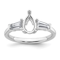 14kw 1/2ct Lab Grown Diamond VS+ F+ Baguette 1ct Pear Semi Eng Ring
