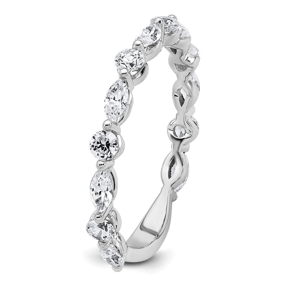 True Origin 14kw 3/4 ct Lab Grown Diamond VS+ F+ Complete Wedding Band
