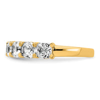14k 2 1/2ct Lab Grown Diamond VS+ F+ Cushion Comp 7 Stone Band