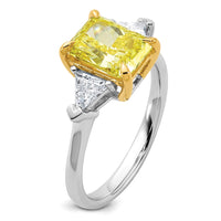 14ktt Lab Grown Dia. Radiant VS+ Cert. Vivid Yellow & Triangle VS+ F+ Ring
