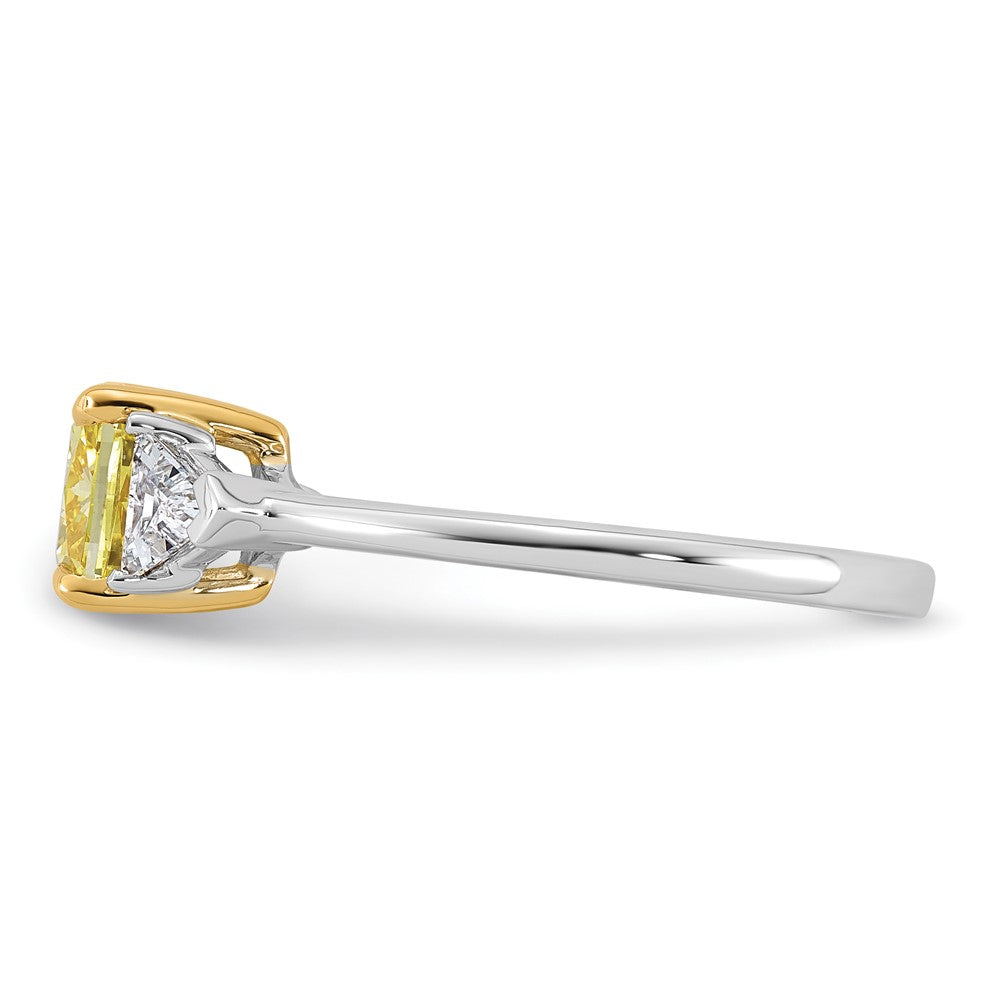 14ktt Lab Grown Dia. Cushion VS+ Cert. Vivid Yellow & Trillion VS+ F+ Ring