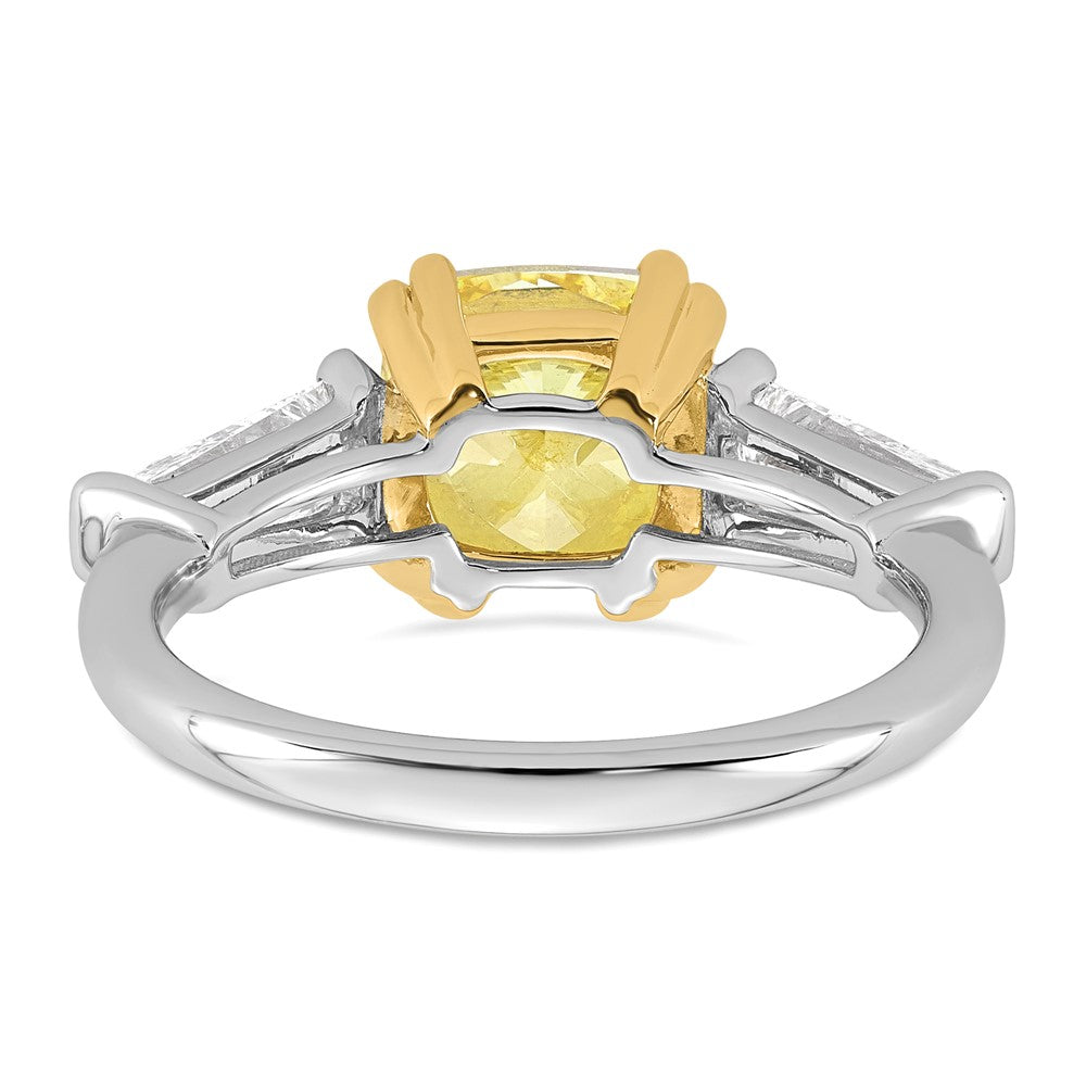 14ktt Lab Grown Dia. Cushion VS+ Cert. Vivid Yellow & Baguette VS+ F+ Ring