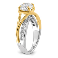 14ktt Certified Round Center Lab Grown Diamond VS+ F+ Ring