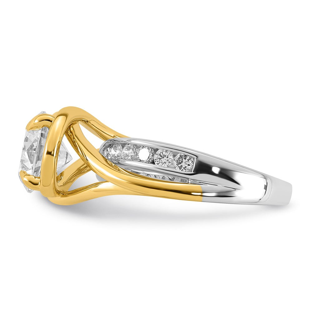 14ktt Certified Round Center Lab Grown Diamond VS+ F+ Ring